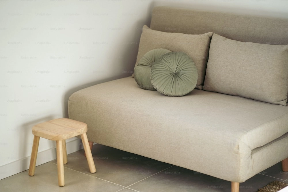 مبل راحتی تخت شو جایگزینی هوشمندانه برای فضاهای کوچک