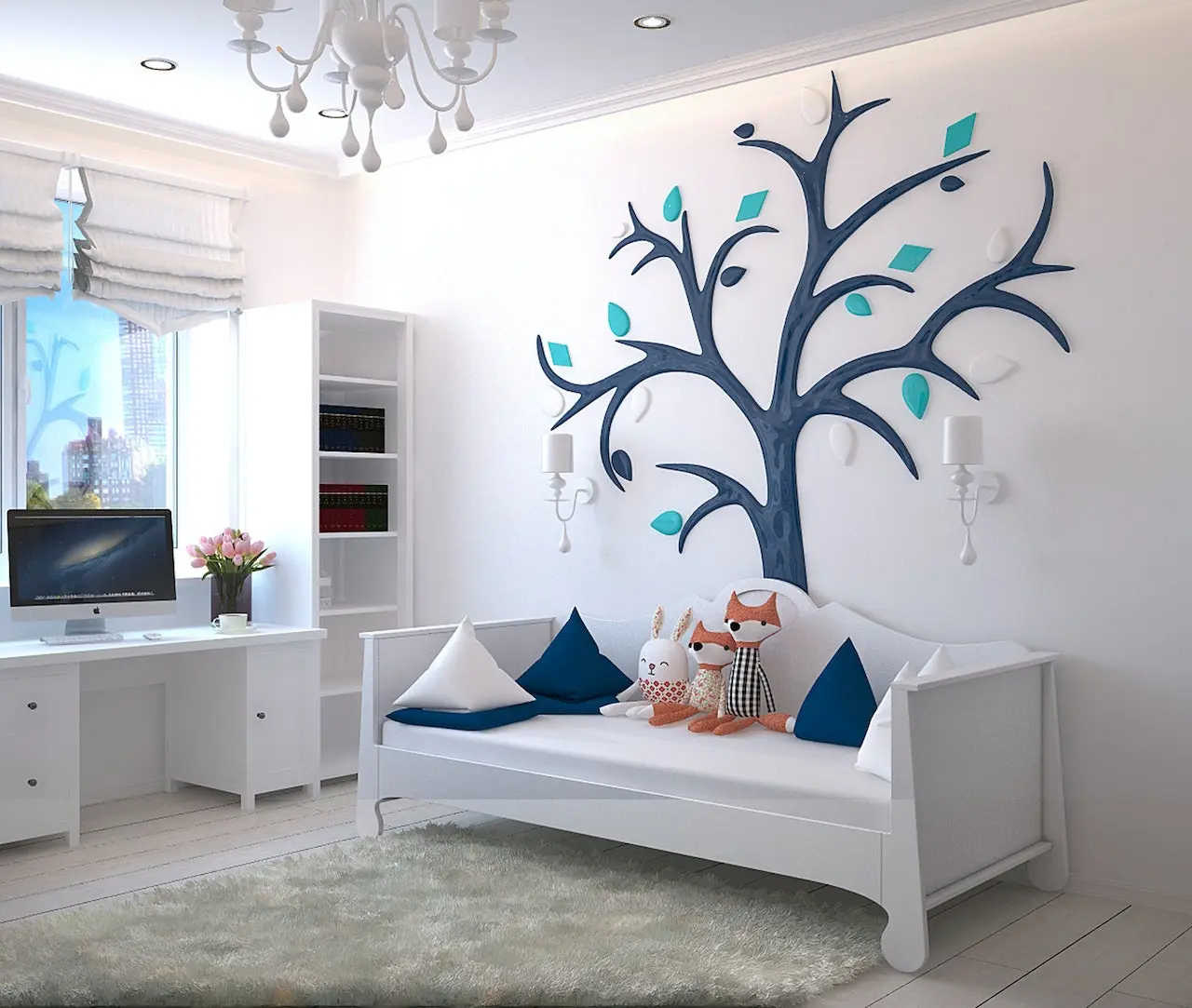 اتاق کودکی که ست مبل و میز آن و دکور آن سفید میباشد و طرح درخت بر روی دیوار پیاده شده است